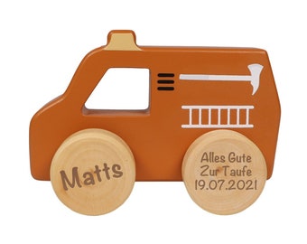 Cadeau de baptême pour enfants | Voiture de pompier en bois personnalisée avec date et nom de baptême | Fille et Garçon | Jouet en bois avec gravure