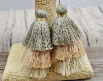 3 layered Cotton Tassel，1-100 Ombre Tassel with Gold Loop，Craft Tassel，Three Layered Tassel,Wholesale Tassels,Tiered Tassels,Keyring Tassel
