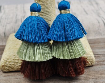 3 layered Cotton Tassel，1-100 Ombre Tassel with Gold Loop，Craft Tassel，Three Layered Tassel,Wholesale Tassels,Tiered Tassels,keyrings tassel