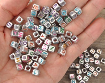 200Pcs 6mm Silver Square Acrylic Letter beads,Mixed Color Letter Beads,Plastic Letter Cube Beads,Alphabet Beads for Jewelry Making,3mm Hole