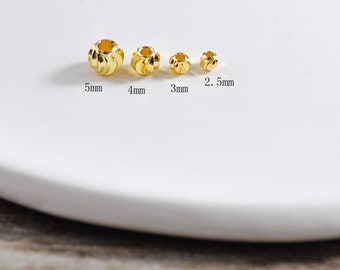 30 espaciadores de latón chapado en oro de 18 quilates (2,5/3/4/5 mm), pequeños, redondos, para cortar cuentas de oro, ideales para la confección de pulseras y collares.