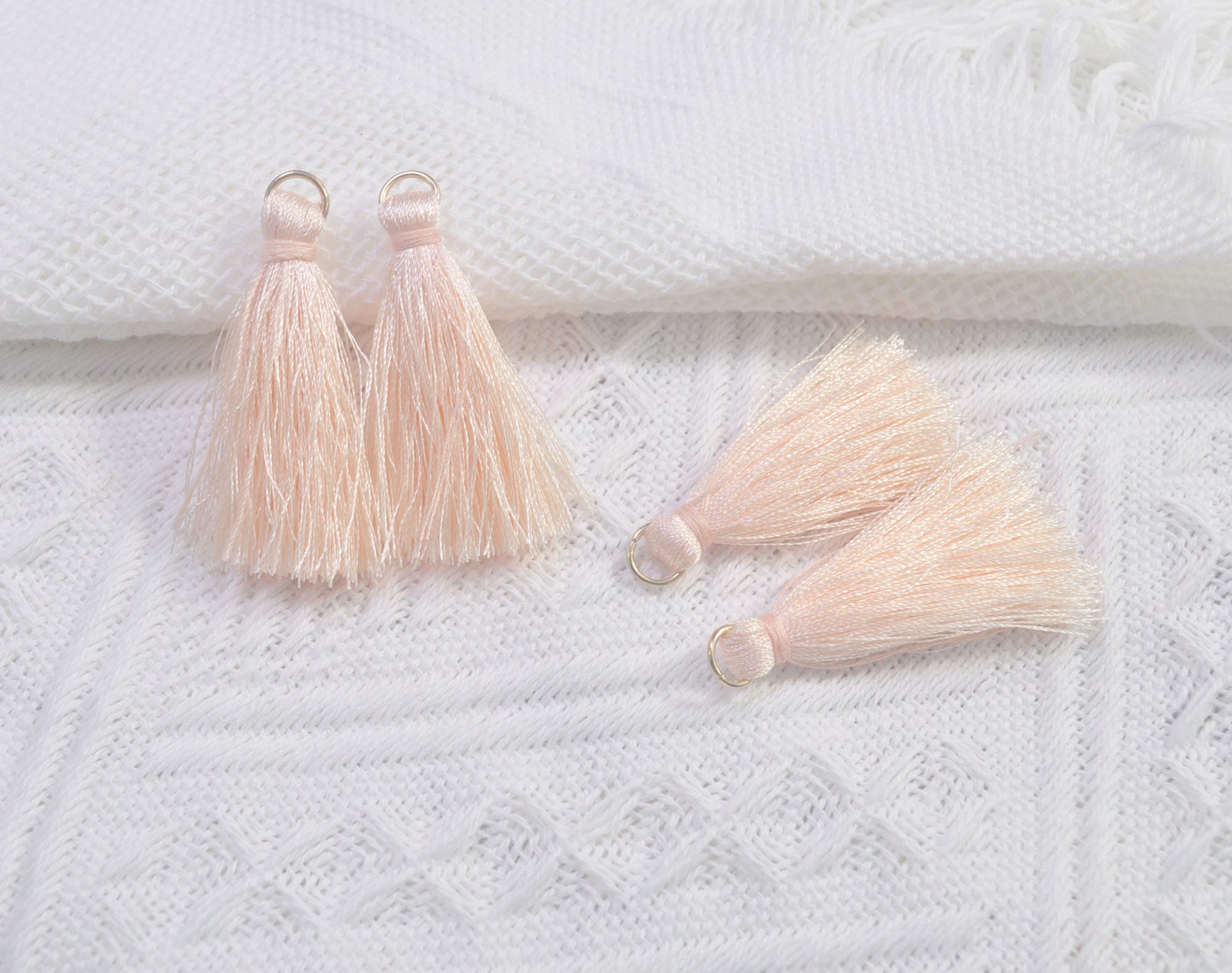 new tassels! 20Pcs 4cm Nude silky thread tassels with ring,mini earring tassels,jewellery tassels,handmade,tassels charm for jewelry