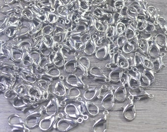 50 oder 100 Stück BULK 6 x 12 mm Rhodium überzogene Karabinerverschlüsse, Legierungs-Karabinerverschluss, Klauenverschluss, Großhandelshalskette / Armreifverschluss