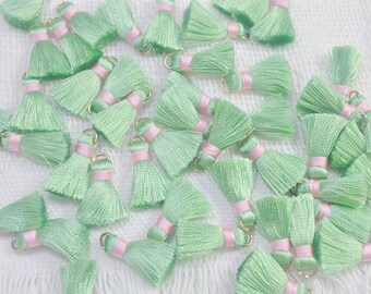 10/20/50/100pcs 2cm Pastel green silk tassels,Small silk tassels,silky thread tassels,mini tassel,tassels charm for jewelry making--22#