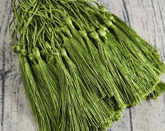 20Pcs/50Pcs/100Pcs Olive green Bookmark Tassels， Silk Tassels，Tassel Pendant,DIY Craft Tassels,Bookmark Making Supplies,5" Long