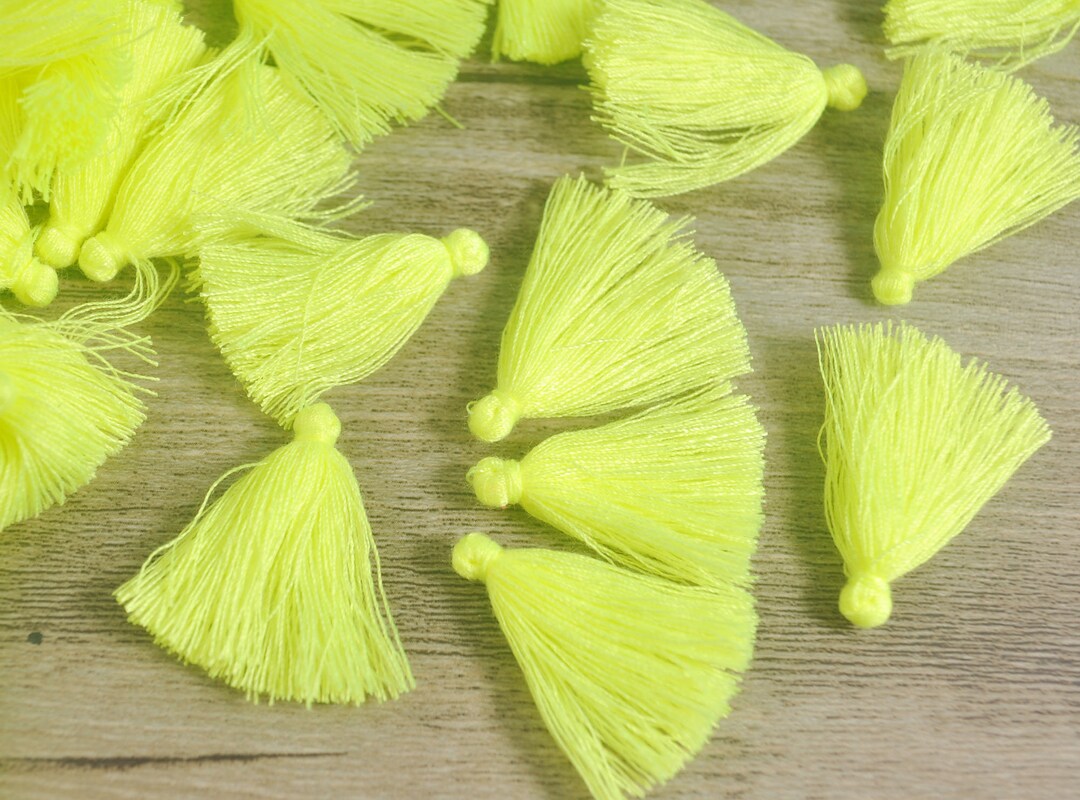 10/30/50/100pcs 1.18 Neon Yellow Tassels,3cm Handmade Cotton Tassels