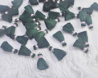 10/20/50/100  2cm Army green silk tassels,Small silk tassels,silky thread tassels,mini tassel,tassel charm for jewelry making,Wholesale,103#