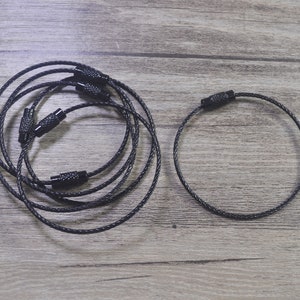 15pcs Black Coated Stainless Steel Rope Wire Holder, Wire Keychain,Key Chain Cable Ring, Tag Holder, Camping Gear, Screw Locking