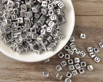 200Pcs 6mm Silver Square Acrylic Letter beads,Black Letter Beads,Plastic Letter Cube Beads,Alphabet Beads for Jewelry Making,3mm Hole