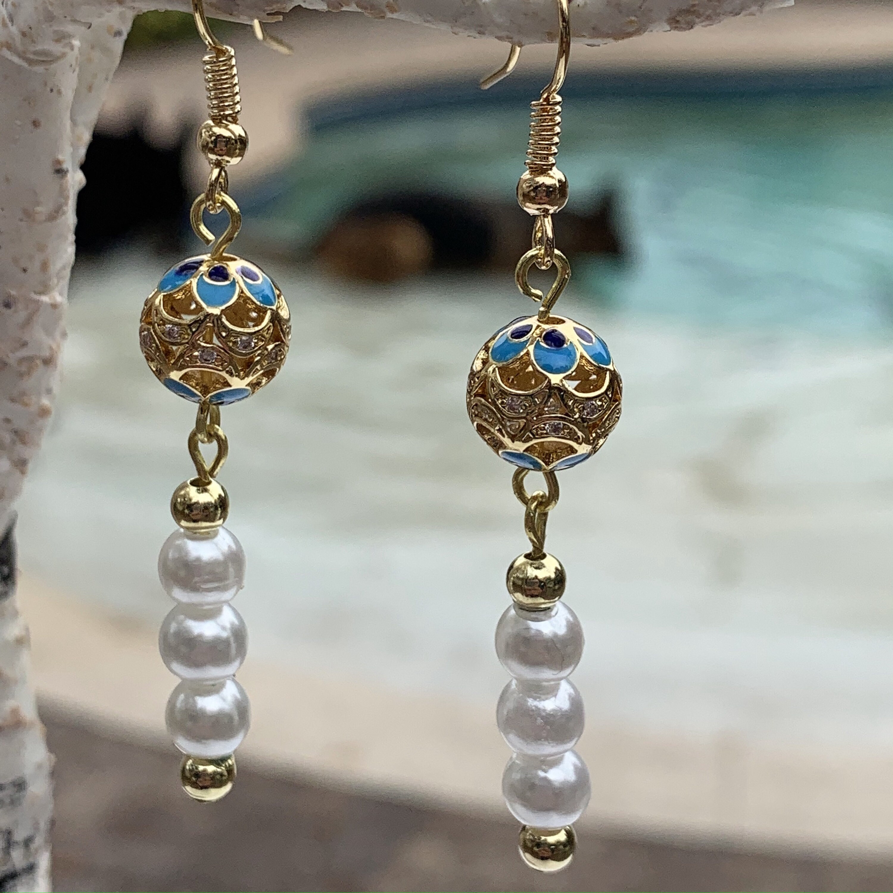 Rochelle Dangle Pearl Earrings