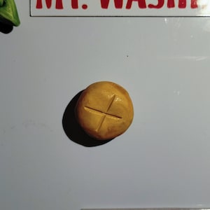 Bread Roll Magnet