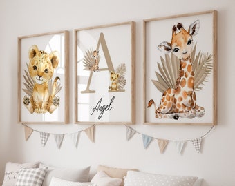 Baby- und Kinderzimmerdekoration Golden Savannah – Poster mit personalisiertem Namen, Tieren und Blattwerk in Gold – ideal für gemischte Räume