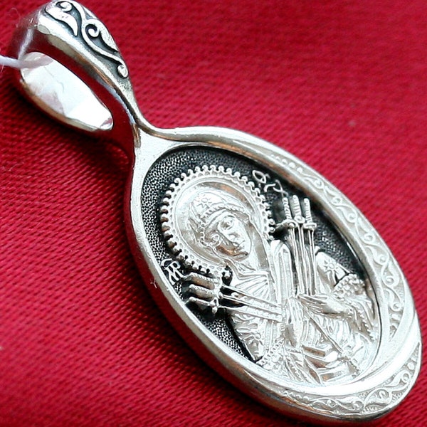 Colgante Medalla Cristiana Madre De Dios Siete Flechas. Joyería ortodoxa rusa. Plata 925