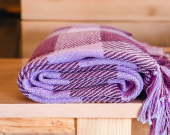 Natural fibre cotton bamboo throw blanket | Super soft + cosy | Handloomed by artisans | Bed/lounge throw or child's blanket | Candy + lilac