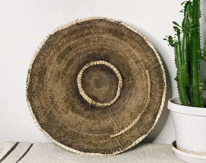 Vintage Makenge Basket, Authentic African Woven Vintage Wall Tray Decor, Wall Art, African Home