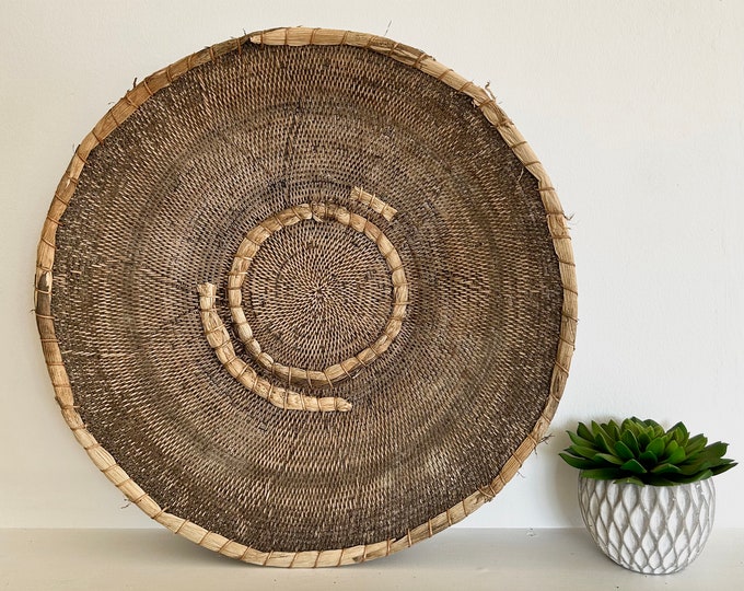 Vintage Makenge Basket, Authentic African Woven Vintage Wall Tray Decor, Wall Art, African Home