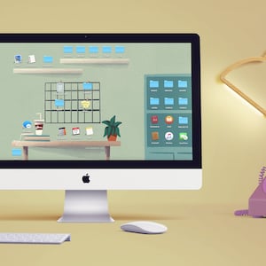 Può includere: Uno schermo di computer che mostra un desktop con uno sfondo verde e varie cartelle e icone. Il desktop include anche un calendario, una pianta e una tazza di caffè. Il computer è su una scrivania con una tastiera, un mouse e un telefono rosa.