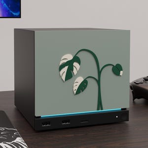 Monstera Albo Faceplate for Valve Steam Machine – Botanical Plant Design
