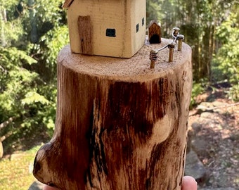 Miniaturowe dekoracyjne drewniane domki, małe kolekcjonerskie domki z odzyskanego drewna, dekoracje plażowe, unikatowy ręcznie robiony prezent, rustykalny wystrój domu