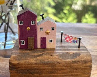 Miniaturowe dekoracyjne drewniane domki, małe kolekcjonerskie domki z odzyskanego drewna, dekoracje plażowe, unikatowy ręcznie robiony prezent, rustykalny wystrój domu