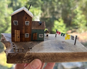 Miniaturowe dekoracyjne drewniane domki, małe kolekcjonerskie domki z odzyskanego drewna, dekoracje plażowe, unikatowy ręcznie robiony prezent, rustykalny wystrój domu