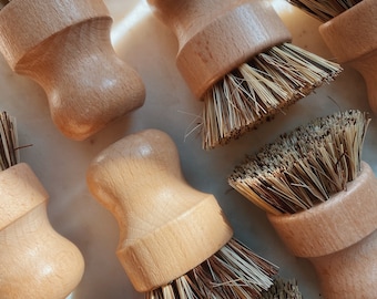 Beechwood Scrub Brush | Plastic Free | Sustainable Cleaning