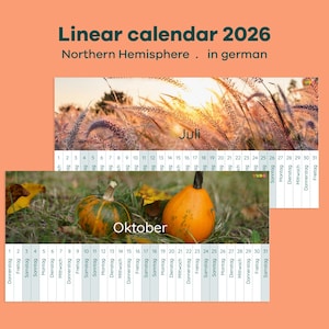 Pode incluir: Um calendário linear de 2026 para o Hemisfério Norte, em alemão. O calendário apresenta duas imagens: uma de capim alto ao pôr do sol e outra de abóboras num campo. Os meses de julho e outubro são visíveis.