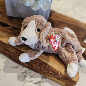Sniffer the dog Ty Beanie baby vintage