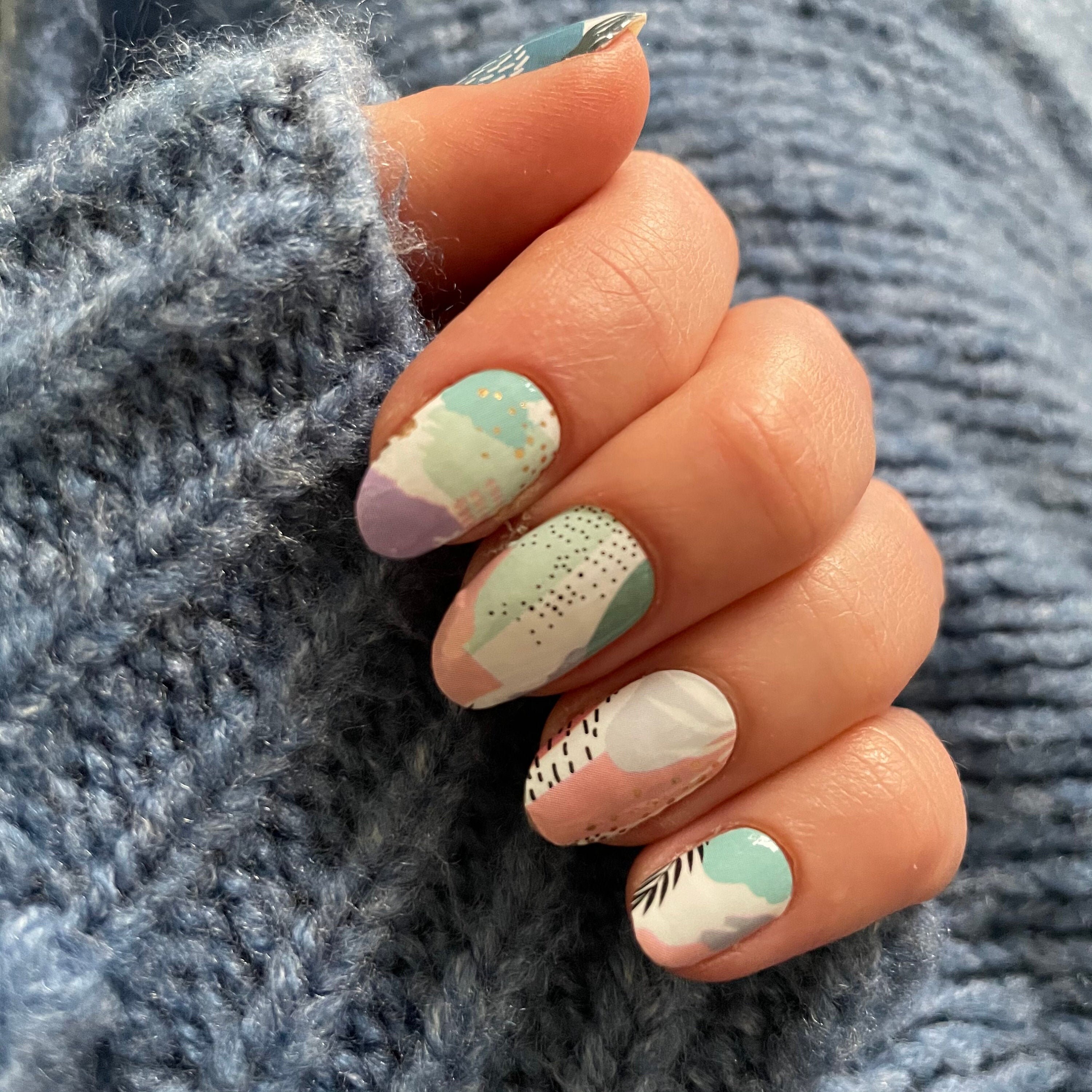 Abstract '80s Icecream' Nail Wrap Nail Polish Stickers Non-To…