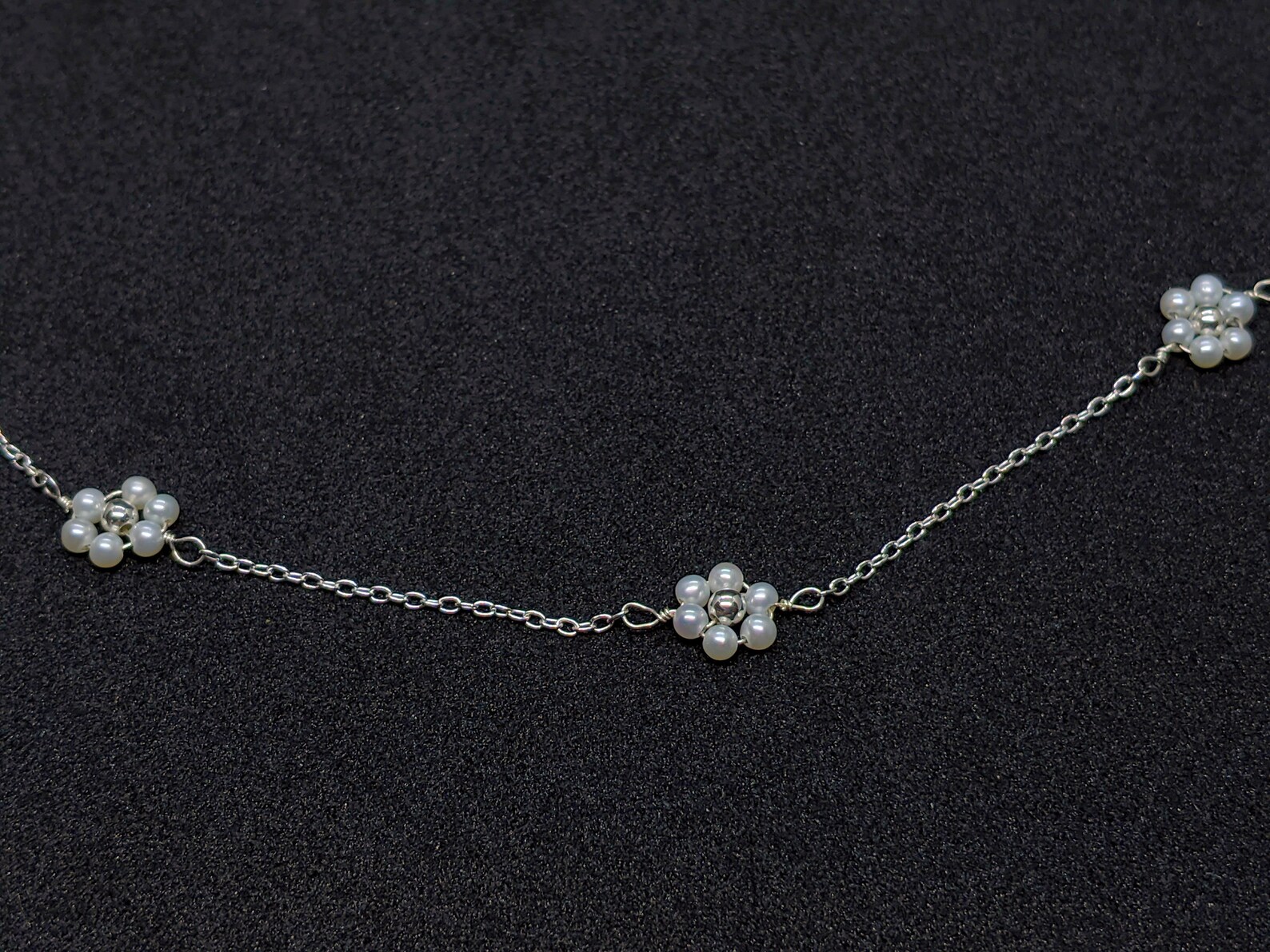 Daisy Flower Necklace White Pearl Necklaces for Women