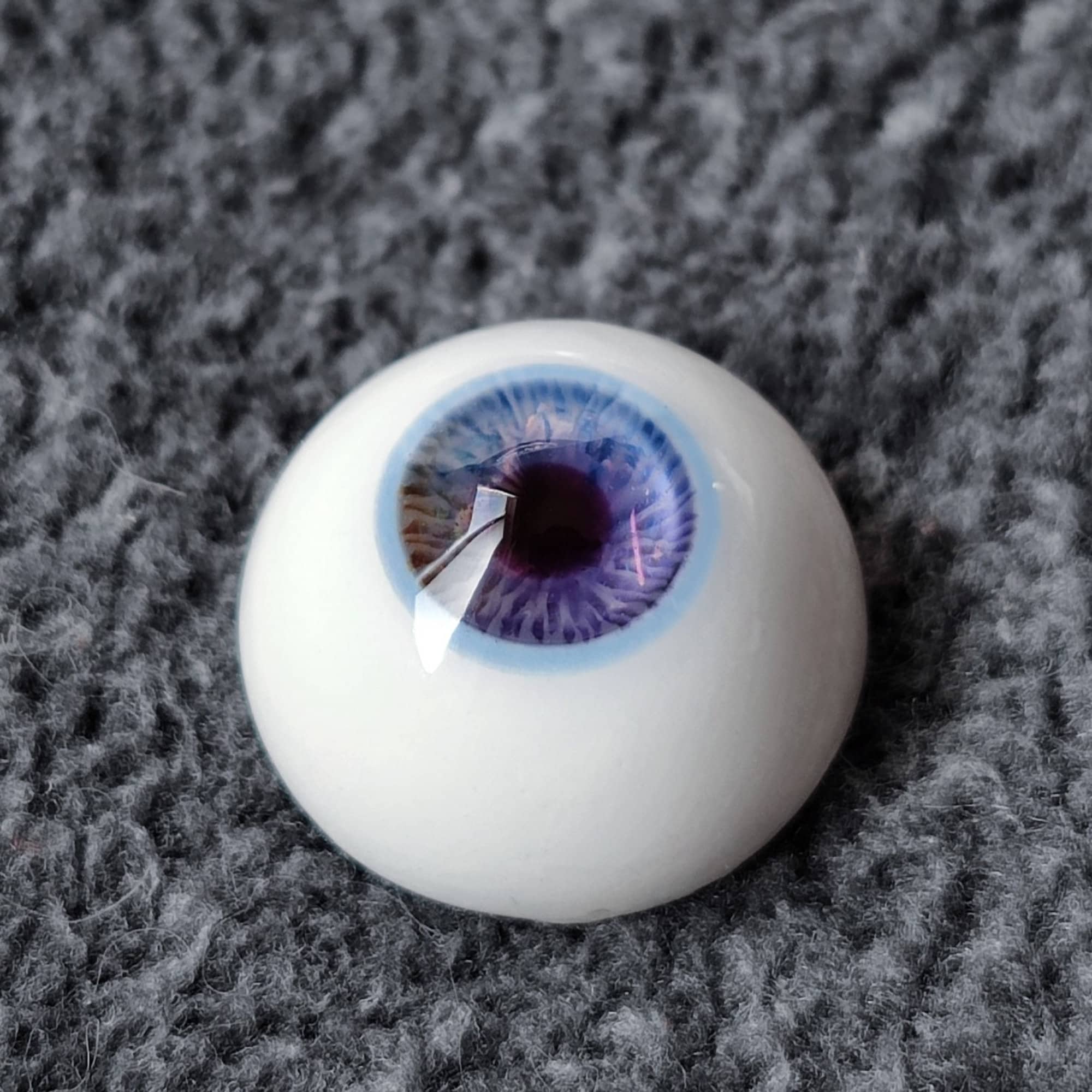 紫色の樹脂製BJDドールアイ、小虹彩（12 mm-18 mm） - Etsy 日本