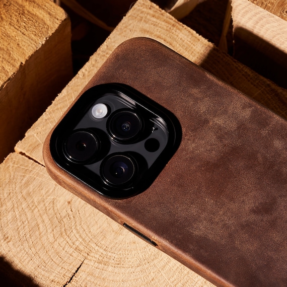 iPhoneアクセサリー NOMAD Leather Case  iPhone 15 Pro Max Modern Leather Case - iPhone 15 Pro Max | Brown | Nomad