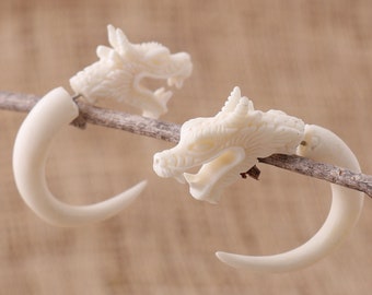 White Dragon Earrings, Fake Gauge Earrings, Bone Fake Gauges, B73
