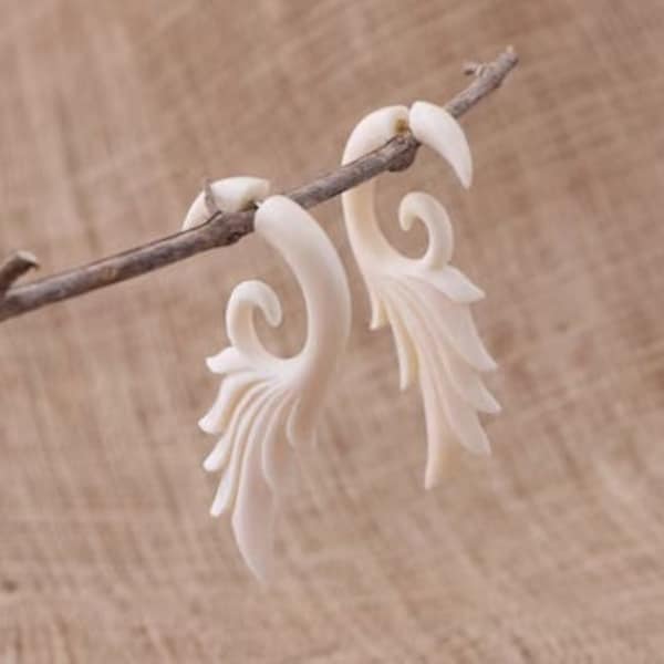 Rue Wing Bone Fake Gauge Earrings, Fake Bone Piercing, Ear Stretched, B75