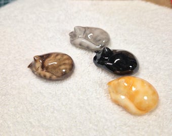Custom Sleeping Cat Figurine: Orange Grey Brown Tabby Black Cat Miniature Statue, Personalized Memorial Gift for Cat Lovers
