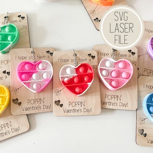 SVG lasergesneden bestand Valentijnsdag Poppin' Gift | Kindercadeaus | Schoolcadeaus voor kinderen | Graveer-/partituurbestand | GlowForge-getest