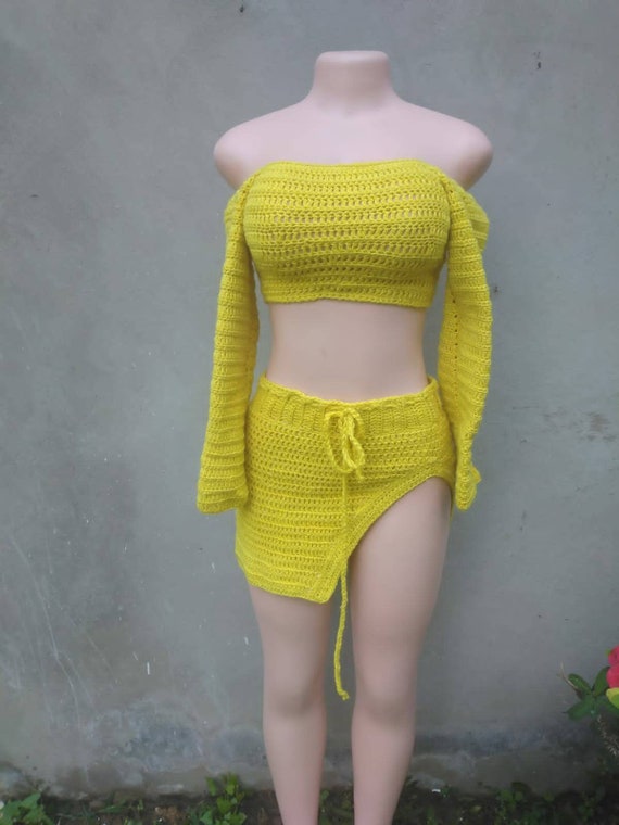 High waisted crochet mini skirt hotsell