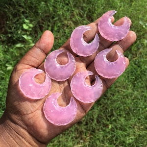 Bulk Rose Quartz Moon Crystal, Carved Moon Crystal, Crescent Moon, Glass Moon Healing Crystals, Moon Pendant, Wire Wrapping
