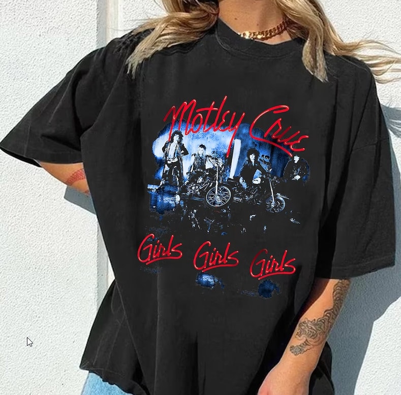 Discover Mötley Crüe Tracklist T-Shirt