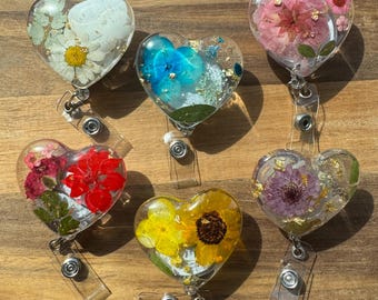 Real Pressed Flower Badge Reel | Beautiful Floral Badge Reel | Retractable Badge Reel | Gift for Nurse/Teacher/Office Worker |Colorful Badge
