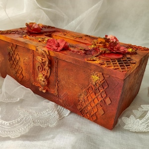 Quadratischer Taschentuchbox-Bezug aus Holz, moderner Serviettenhalter aus Holz, Gesichtstuchbehälter aus Hartholz für zeitgenössisches Zuhause, stilvolles Einwegtuch
