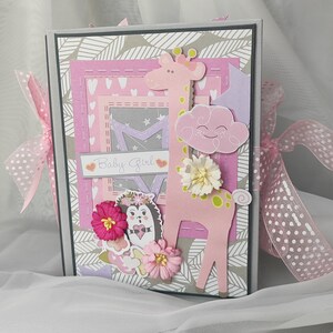 Álbum scrapbook bebé niña rosa hecho a mano, Primer álbum bebé niña Álbum de recortes prefabricado, Mini álbum rosa y gris, Regalo niña bebé
