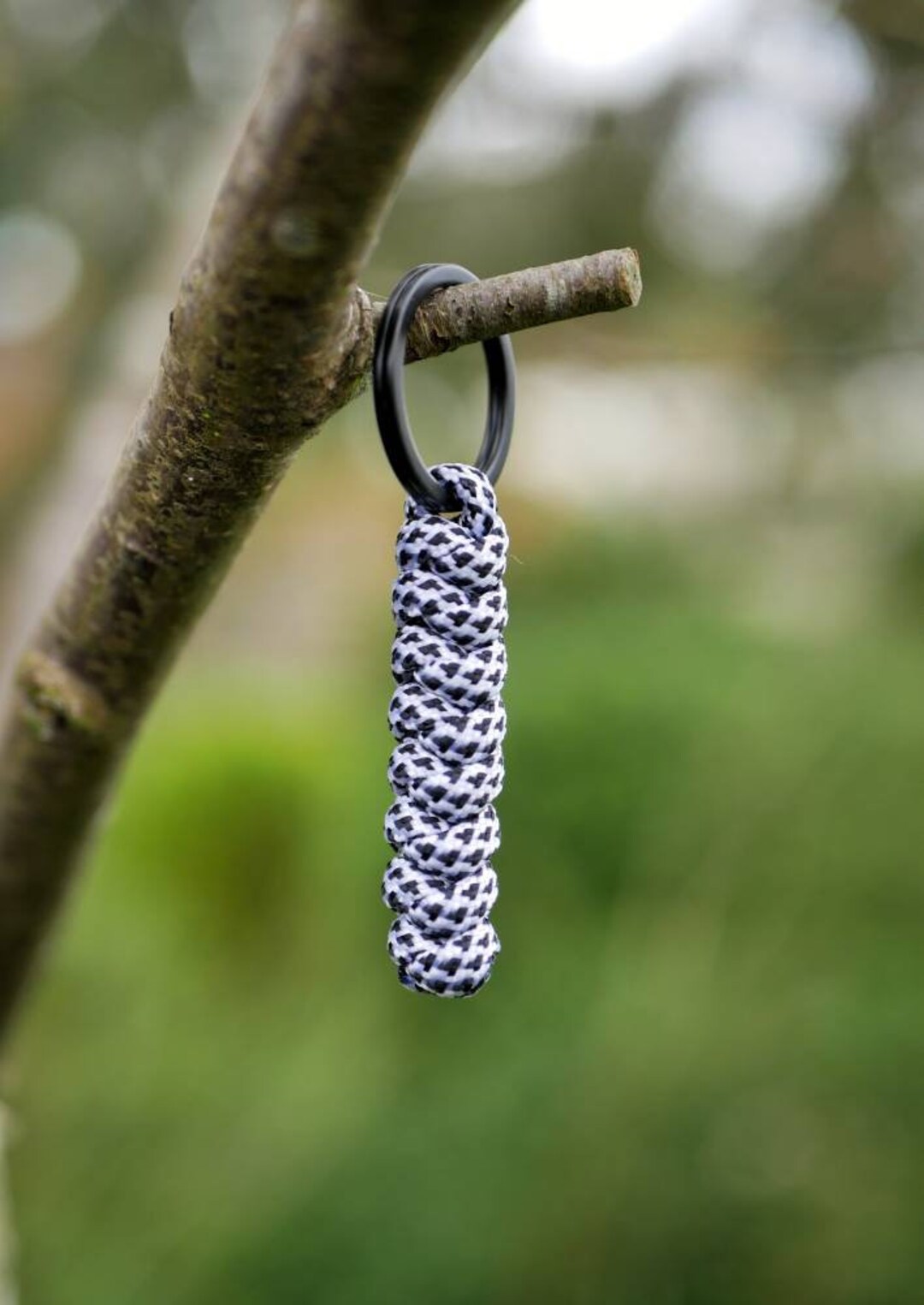 Minimalist Paracord Keyring PICK YOUR COLOUR Climbing, Adventurer