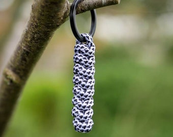 Minimalist Paracord Keyring - PICK YOUR COLOUR - Climbing, Adventurer, Nautical Male Rope Key Ring Keychain Accessory
