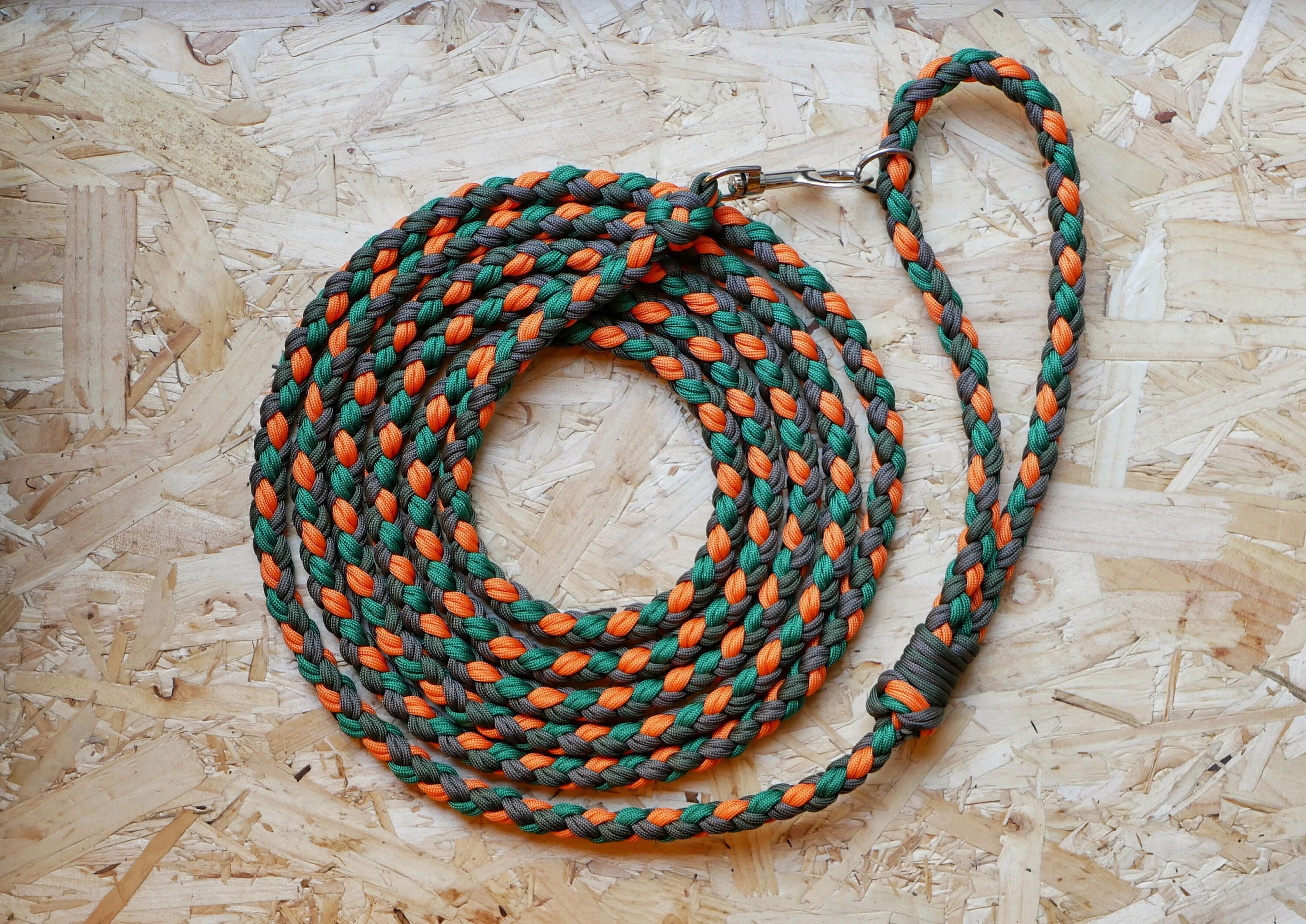 Paracord Dog Lead 25 COLOURS Custom Length and Design Etsy