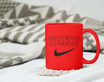 nike trail mug
