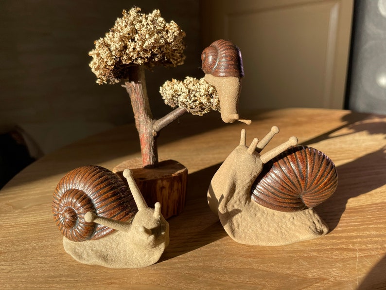 Fathers Day Gifts Mom Snail and Baby Snail Little Snails Statue Home