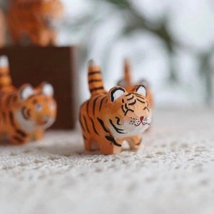 Home decor Tiger Figurine wooden Tiger Little Tiger statue wooden Tiger toy for Kids ceremony Montessori toy Home Decoration