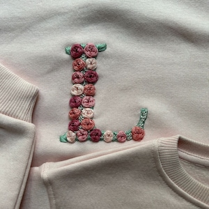 Regalo de Navidad - Sudadera de bebé personalizada - Bordada a mano con el nombre o letra deseada - Regalo para bebés y niños