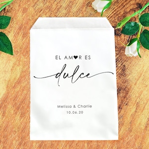 Bags for Candy, El Amor es Dulce, Wedding Favors, Bridal Shower Gifts, Cookie Bags, Take Home Dessert, Paper Treat Bags